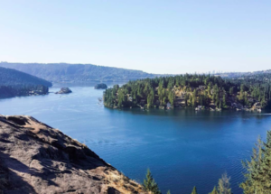 experience vancouver group must-see viewpoints quarry rock deep cove